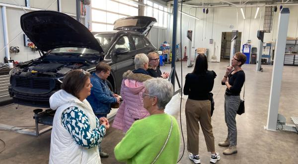 Frauen in der Werkstatt
